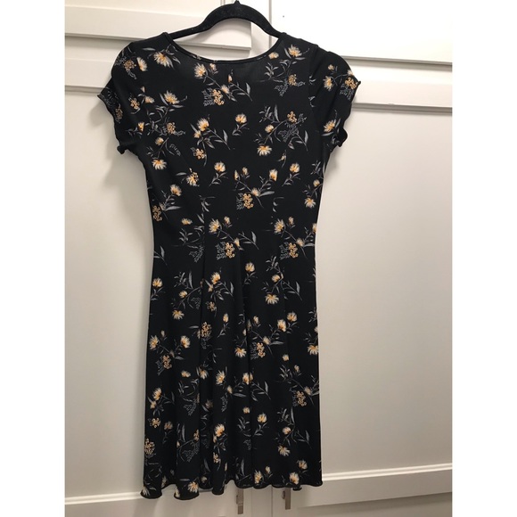 Ditsy floral dress - Picture 4 of 4